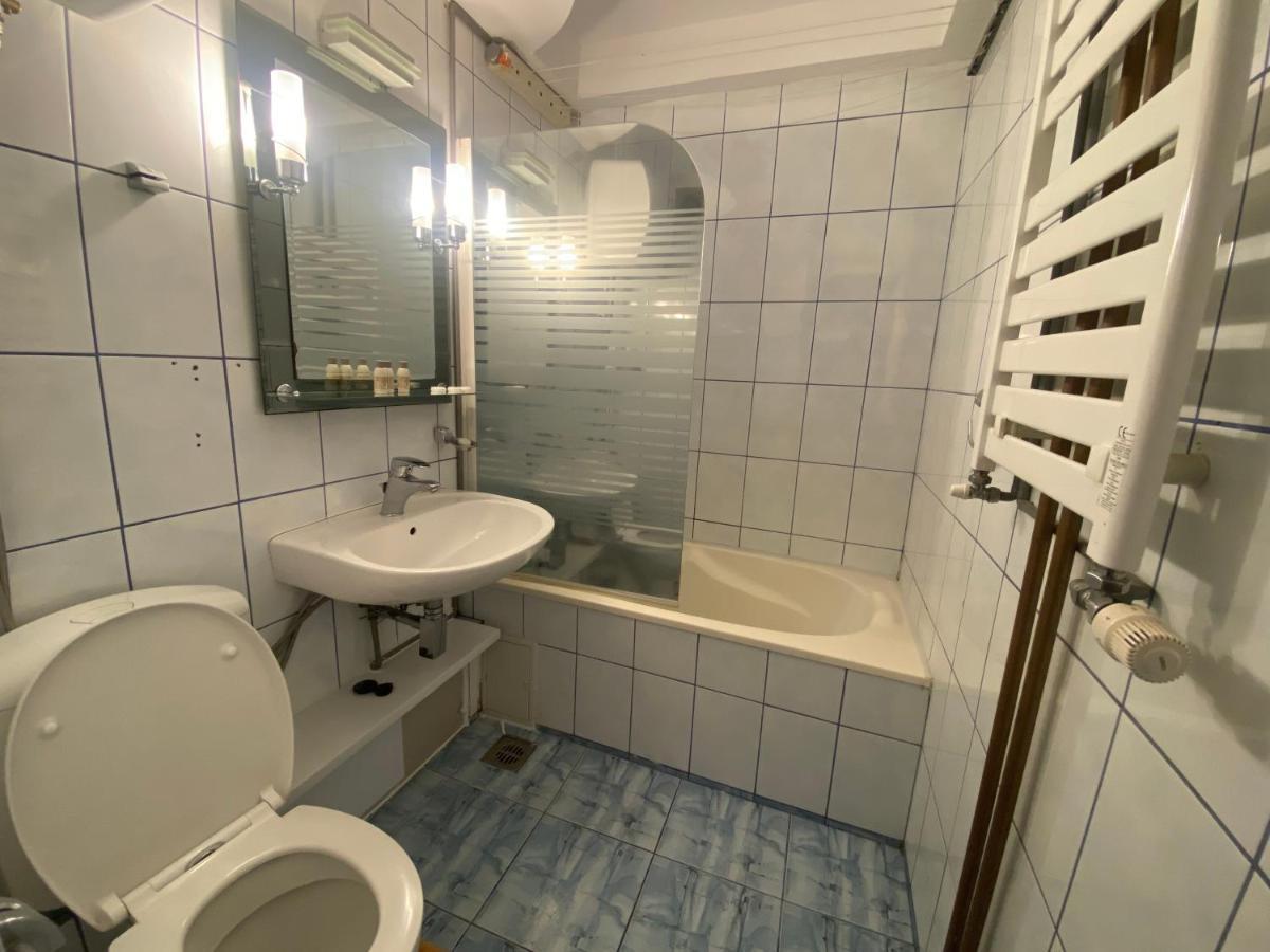 Sleep & Go Parcare Gratuita Self Check-In Apartman Bukarest Kültér fotó