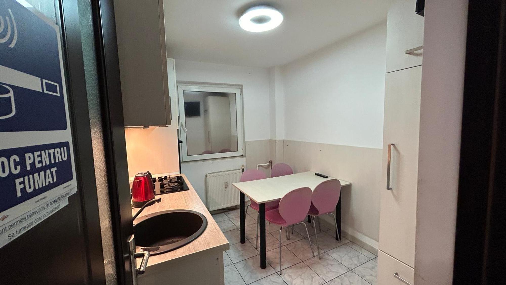 Sleep & Go Parcare Gratuita Self Check-In Apartman Bukarest Kültér fotó